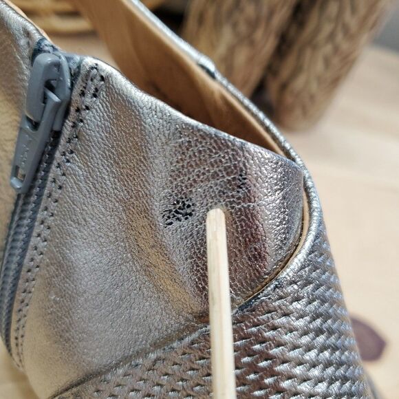 Miz Mooz Women's 10.5-11 WIDE /42 Darcie Pewter Sandal Leather Zip Textured Stud - Picture 4 of 13